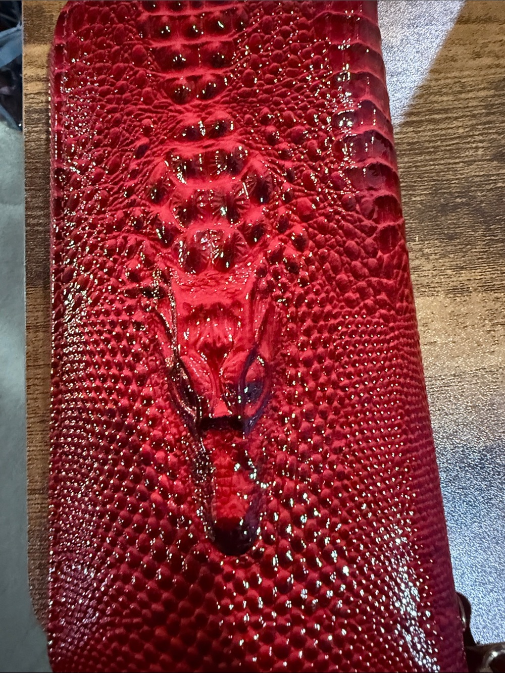 Red Croc-Embossed Women’s Wallet - Sleek Statement Accessory
